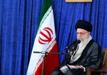 * تدبر و کلان نگری راه تقویت بصیرت