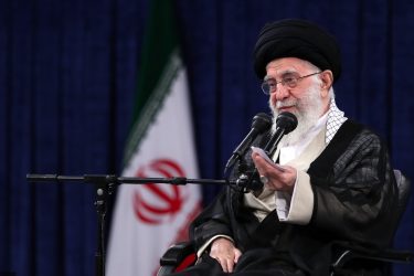 بصیرت علاجِ فتنه