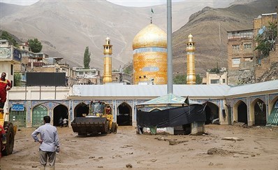 سیل در منطقه کن و امامزاده داوود (ع)