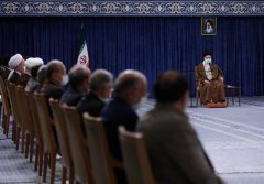 اعضای شورای عالی انقلاب فرهنگی عصر امروز با امام خامنه‌ای دیدار کردند.
